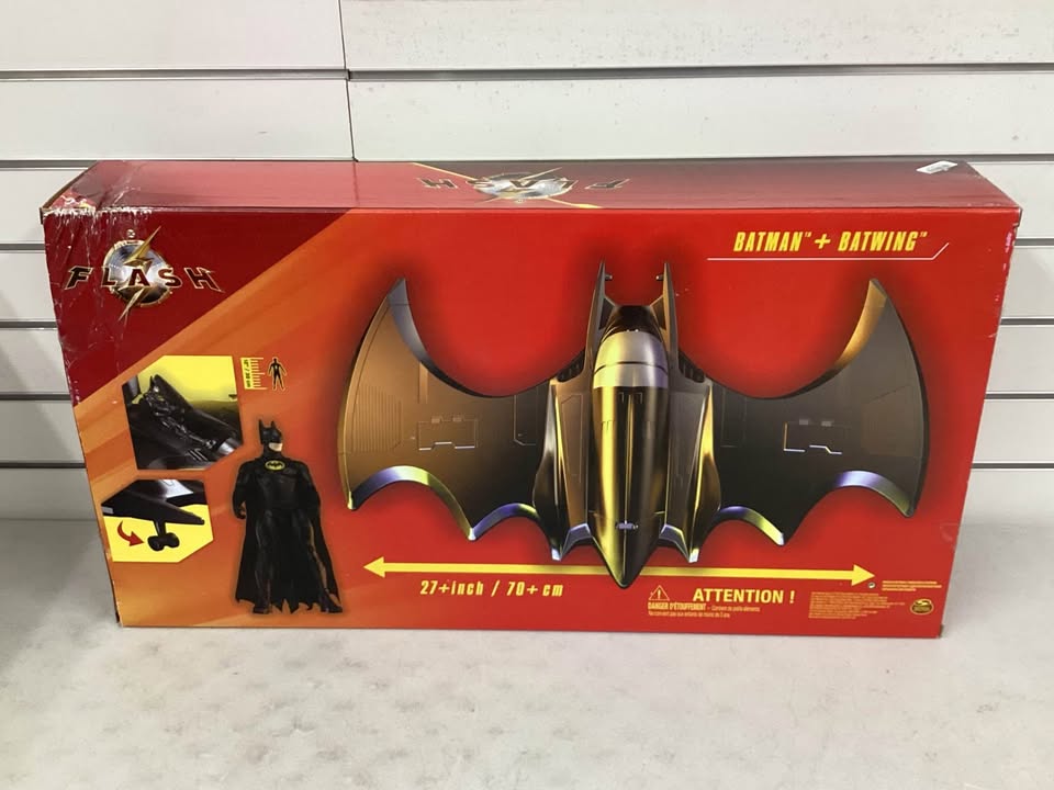 THE FLASH Movie Batwing and Batman Action Figure Toy