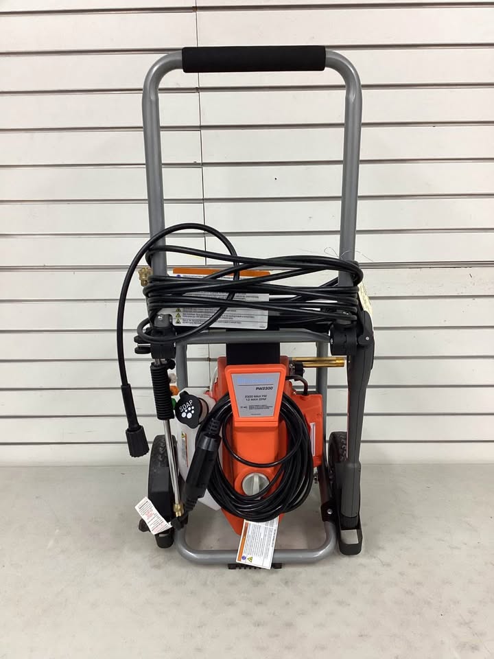 Husqvarna 2300-PSI 1.2-GPM Cold Water Electric Pressure washer