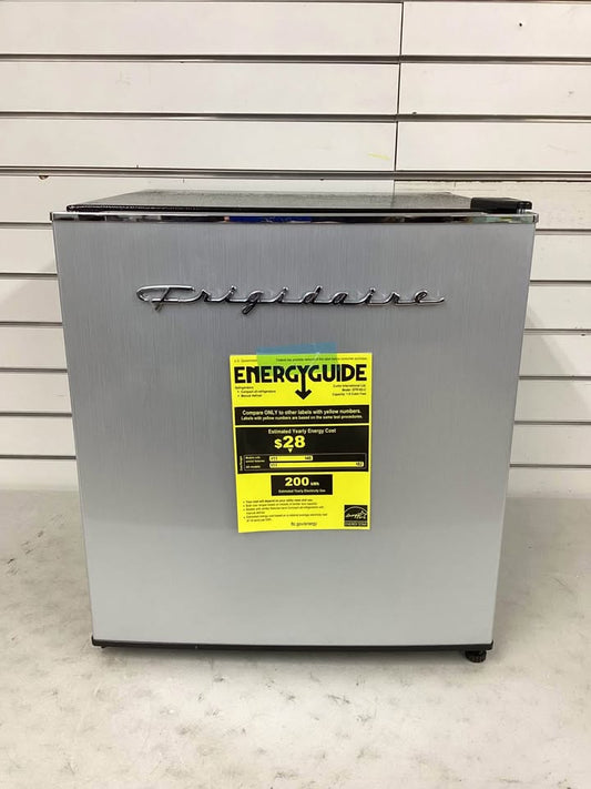 Frigidaire 1.6 cu. ft. Retro Mini Fridge