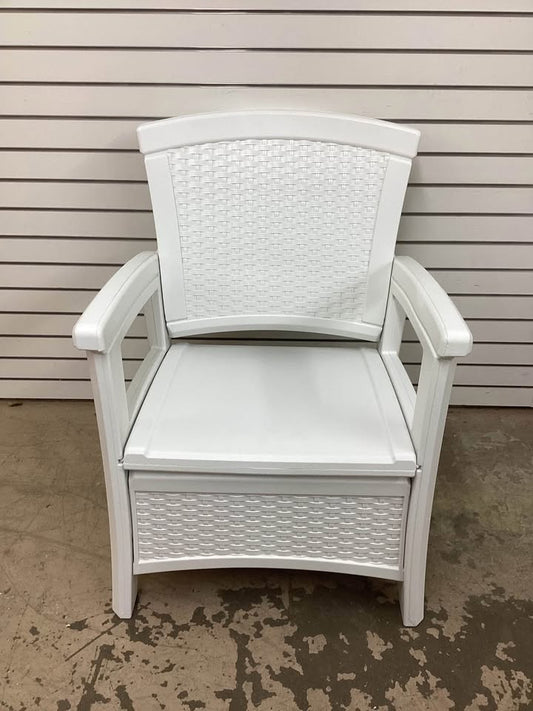 Suncast Outdoor Chair