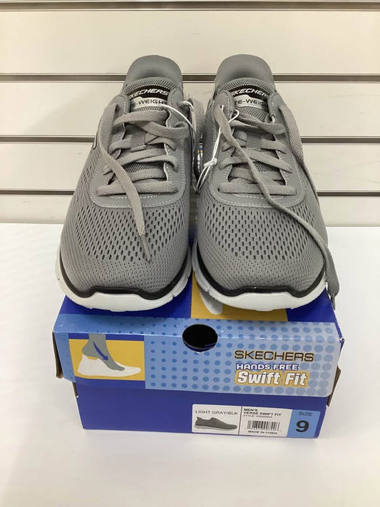 Skechers Men's Verse Hands Free Swift Fit Sneaker Size 9