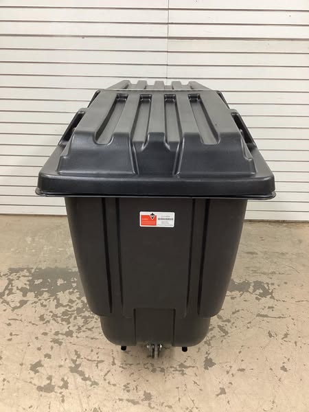 TOUGH GUY General Purpose Plastic Tilt Truck with Lid