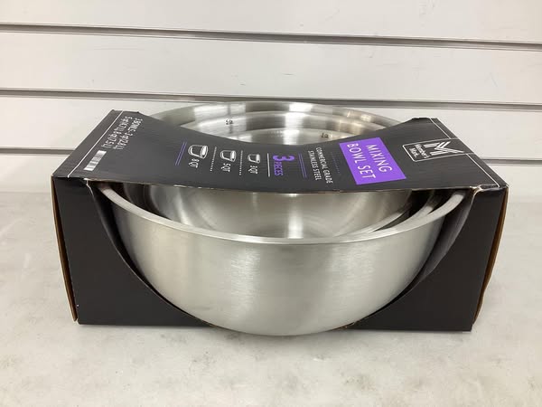 Member's Mark Stainless Steel Mixing Bowl Set 3 pc.