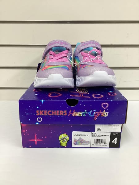 Skechers Girls' Infinite Heart Lights Sneaker Size - 4
