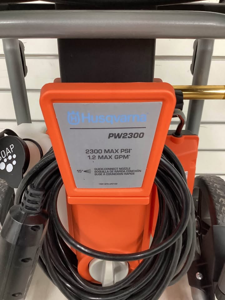 Husqvarna 2300-PSI 1.2-GPM Cold Water Electric Pressure washer