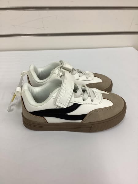 OshKosh B'Gosh Toddler Boys Fashion Sneaker Size 8