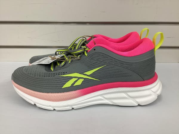 Reebok Women's Road Strider Running Shoe Size 9