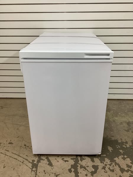 Frigidaire 7.0 Cu. ft. Chest Freezer