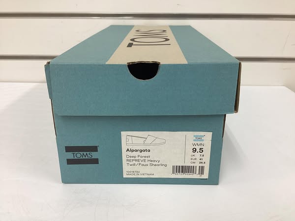 TOMS Women's Classic Canvas Shoe Size 9.5