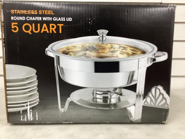 5 qt Stainless Steel Round Chafing Dish Buffet Set for Catering with Glass Lid & Lid Holder - Lightly Used