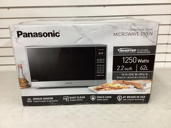 Panasonic 2.2 cu. ft. Stainless Steel 1250W Microwave Oven With Inverter Technology