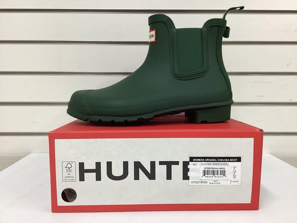 Hunter Women's Original Chelsea Boot size 8
