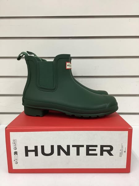 Hunter Women's Original Chelsea Boot size 8