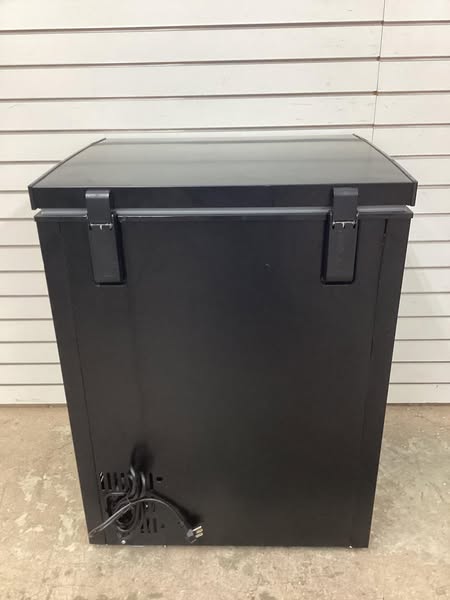 Frigidaire Gallery 5 Cu. Ft. Chest Freezer - Lightly Used