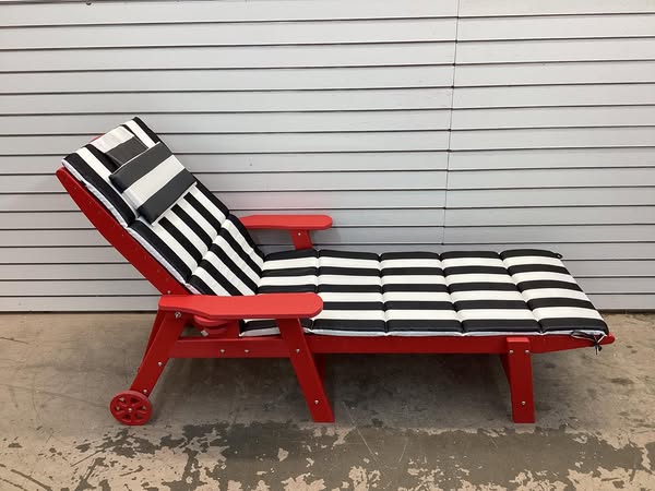 Chaise Lounge Chair Outdoor with Wheels, 6-Position Adjustable HDPE Chaise Lounge Chair with Cup Holder (Set of 2)