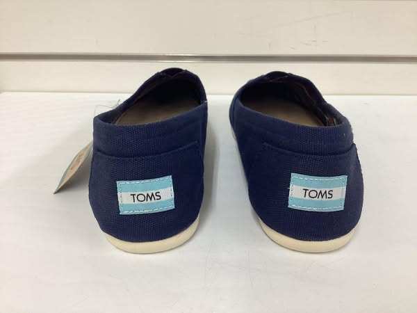 TOMS Women's Classic Canvas Shoe Size 9