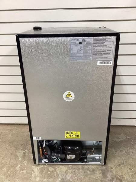 Frigidaire Gallery 3.2 Cu Ft Compact Fridge