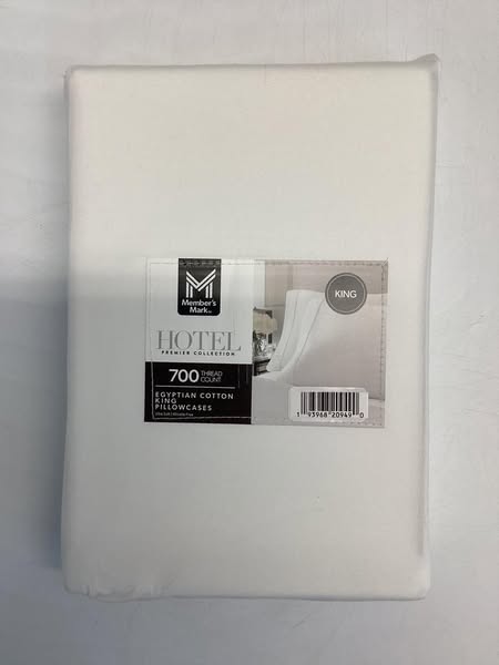 Member’s Mark 700-Thread-Count Egyptian Cotton King Pillowcases, Set of 2