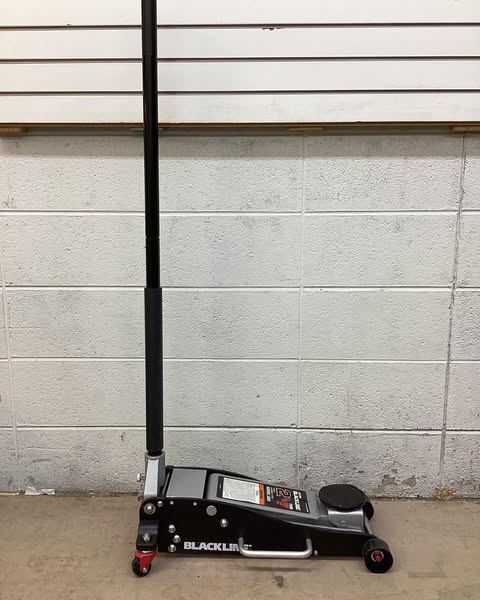 Blackline 2.5-Ton Hybrid Floor Jack — Aluminum/Steel