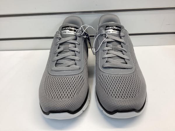 Skechers Men's Verse Hands Free Swift Fit Sneaker Size 10