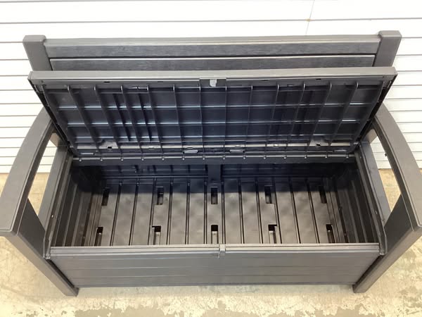 Keter Hudson Plastic Storage Bench, Graphite Gray