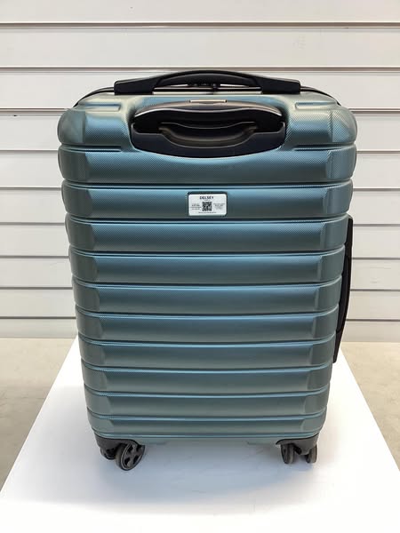 Delsey Paris 20” Hardside Spinner Carry On