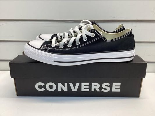 Converse Chuck Taylor All Star Unisex Canvas Low Top Sneaker Size 8M/10W