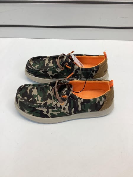 Eddie Bauer Boys Canvas Slip-On Shoe Size 1M