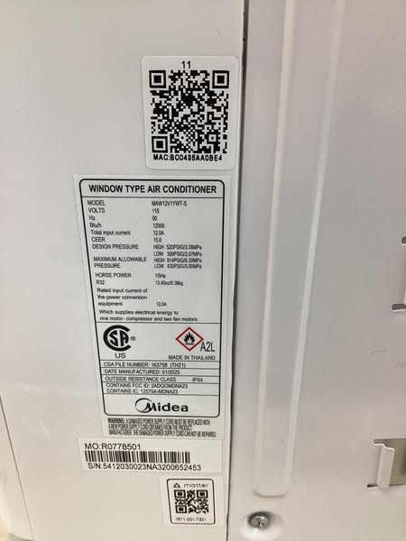 Midea 12,000 BTU Smart Inverter Window AC Lightly Used