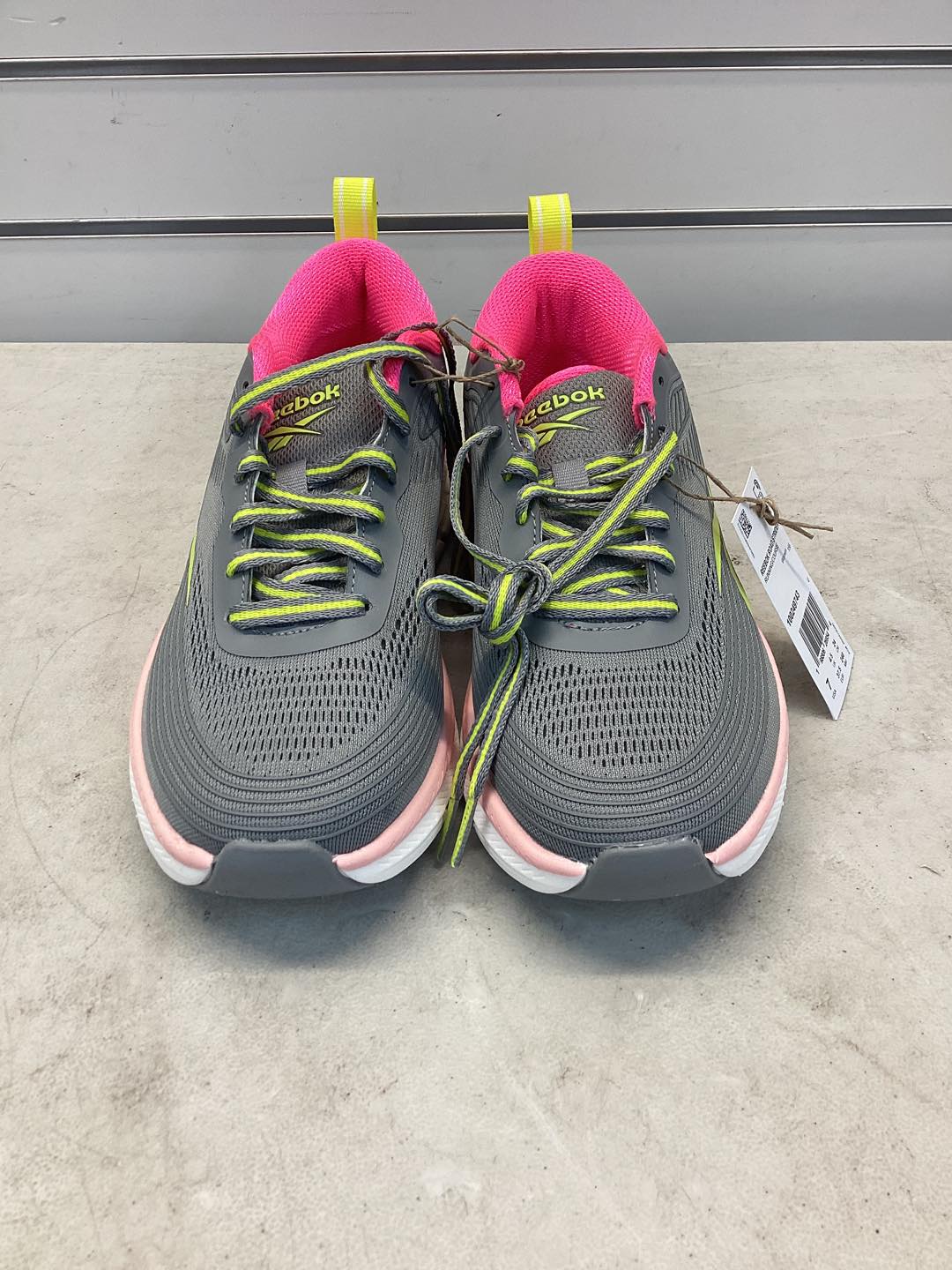 Reebok Women's Road Strider Running Shoe Size 7