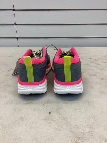 Reebok Women's Road Strider Running Shoe Size 7.5