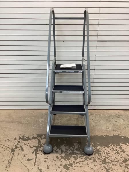 COTTERMAN 3 ft Steel Rolling Ladder