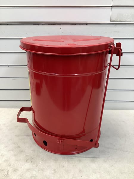 Justrite 10 Gallon, Oily Waste Can, Hands-Free, Self-Closing Cover Lightly Used