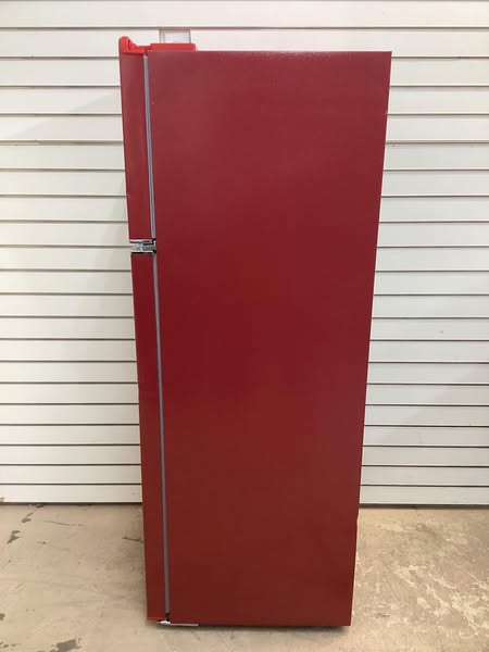 Frigidaire 7.2 cu. ft. Retro Top Freezer Refrigerator in Red with Chrome Handle and Trim