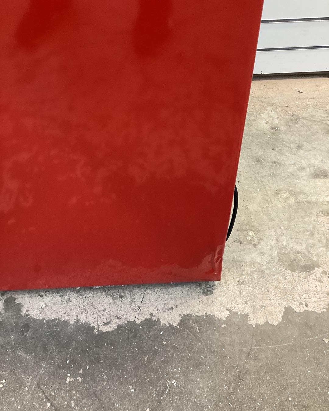 Frigidaire 7.5 Cu. Ft. Retro Top Freezer Refrigerator