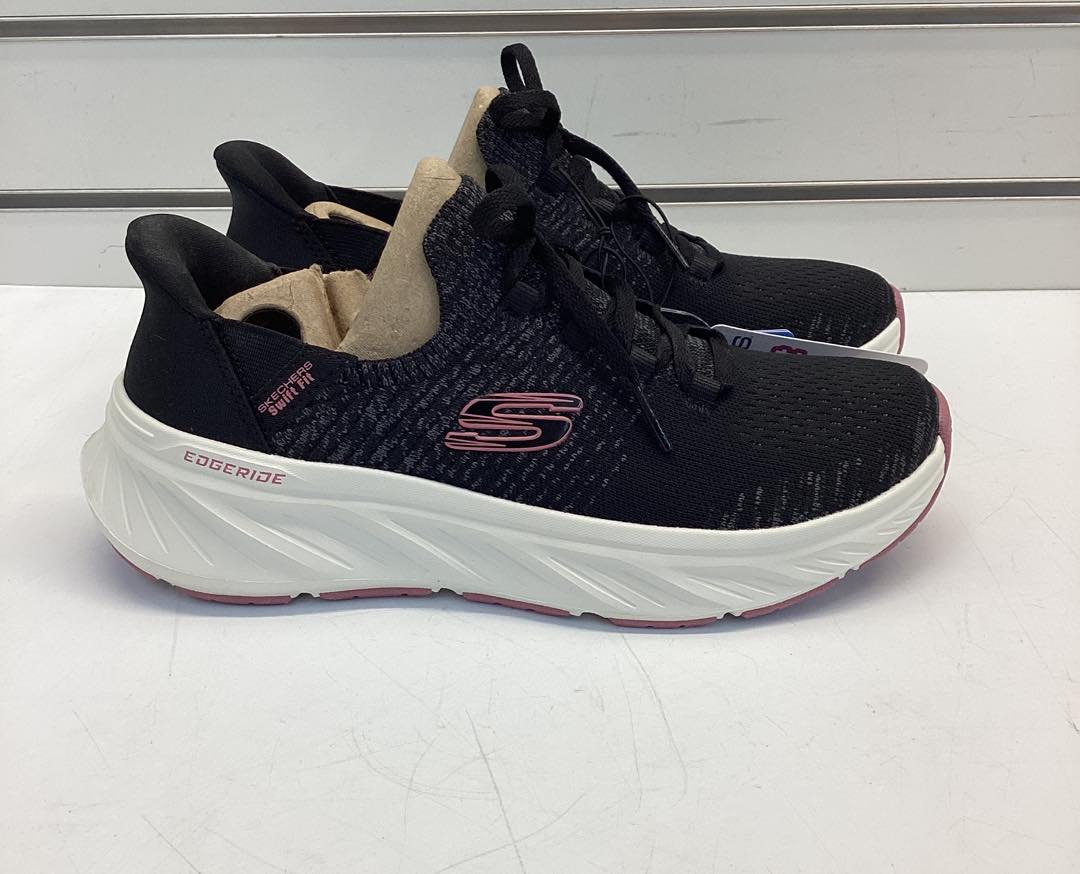Skechers Women's Hands Free Swift Fit Stretch Knit Sneaker Size 6.5