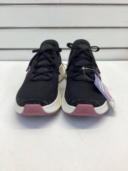 Skechers Women's Hands Free Swift Fit Stretch Knit Sneaker Size 8