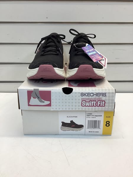 Skechers Women's Hands Free Swift Fit Stretch Knit Sneaker Size 8