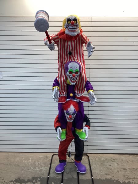 Home Accents Holiday 7.5ft Fears Through The Years Animated LED Trickster Trio Stack