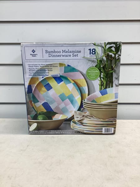 Member's Mark 18-Piece Bamboo Melamine Dinnerware Set
