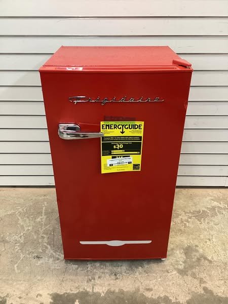 Frigidaire 3.2 cu. ft. Retro Mini Fridge in Red