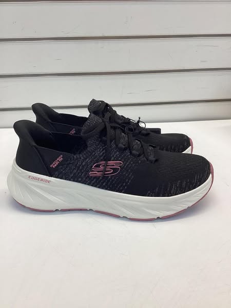 Skechers Women's Hands Free Swift Fit Stretch Knit Sneaker Size 8