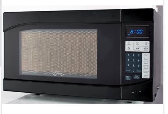 Ginny's .9 Cu. Ft. Metallic Microwave