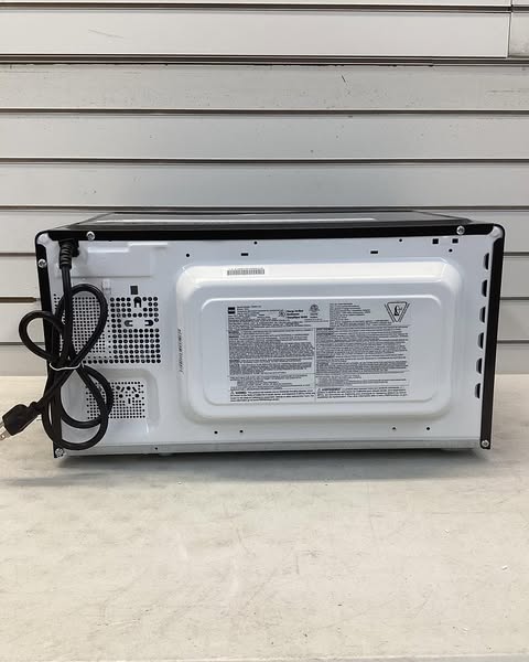 RCA 1.1 cu. ft. Countertop Microwave in Stainless Steel