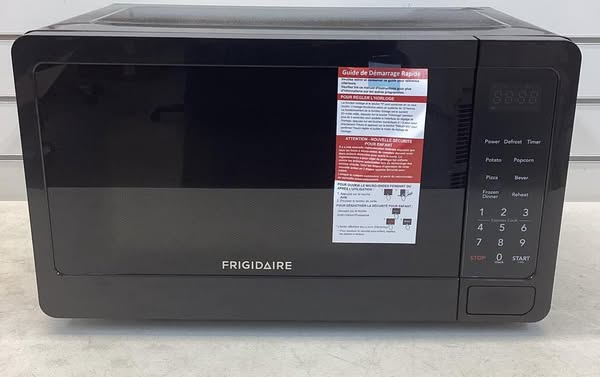 Frigidaire 0.7 cu. ft. Countertop Microwave in Black