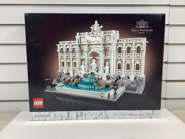 LEGO Architecture Trevi Fountain Building Set for Adults