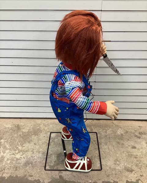 3.5 ft. Animated Chucky Doll