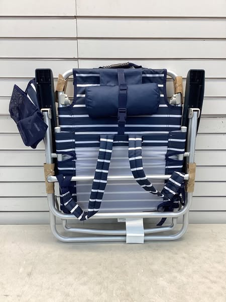 Member’s Mark Reclining Beach Chair