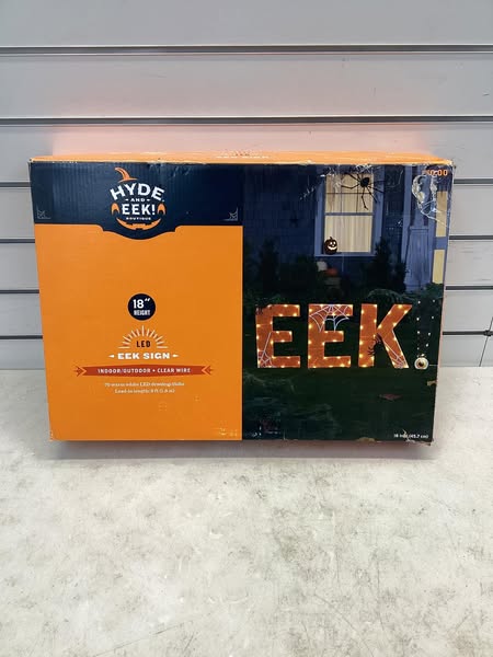 Hyde & Eek LED Neon Sign “EEK”