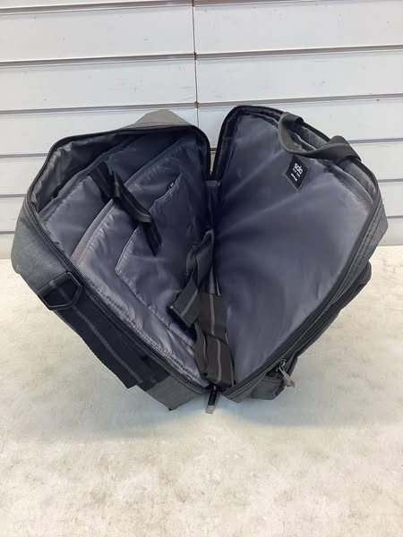 Solo New York Duane 16" Hybrid Laptop Bag - Gray